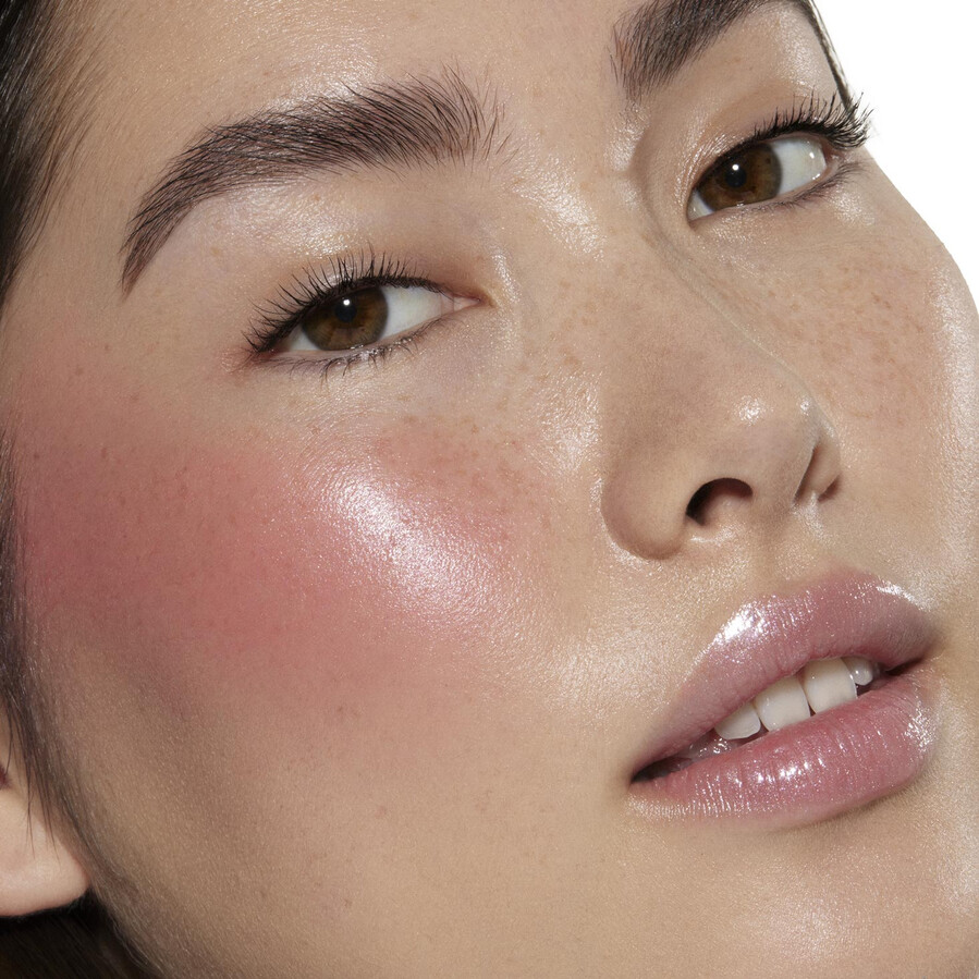 blush liquide
